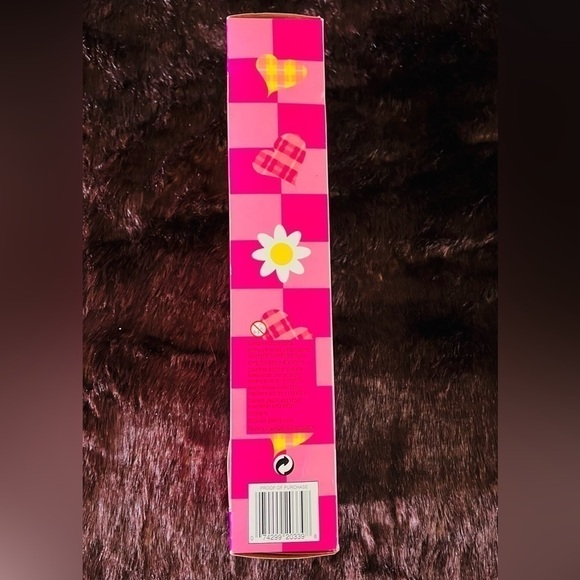 Make A Valentine Barbie Doll - NRFB/NIB - Picture 2 of 5